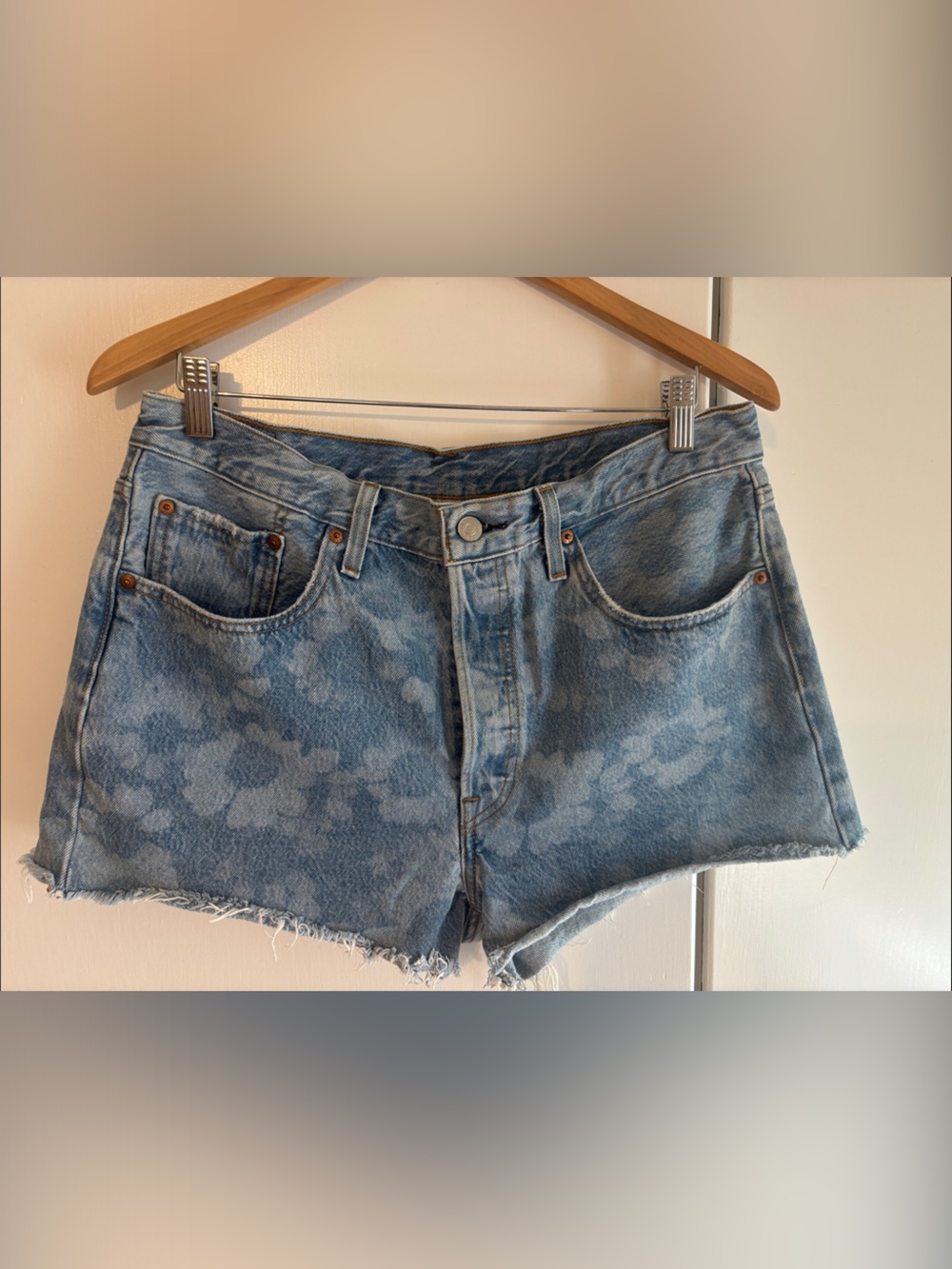 Levi’s 501 Blue Floral Wash Denim Shorts - Women Jeans